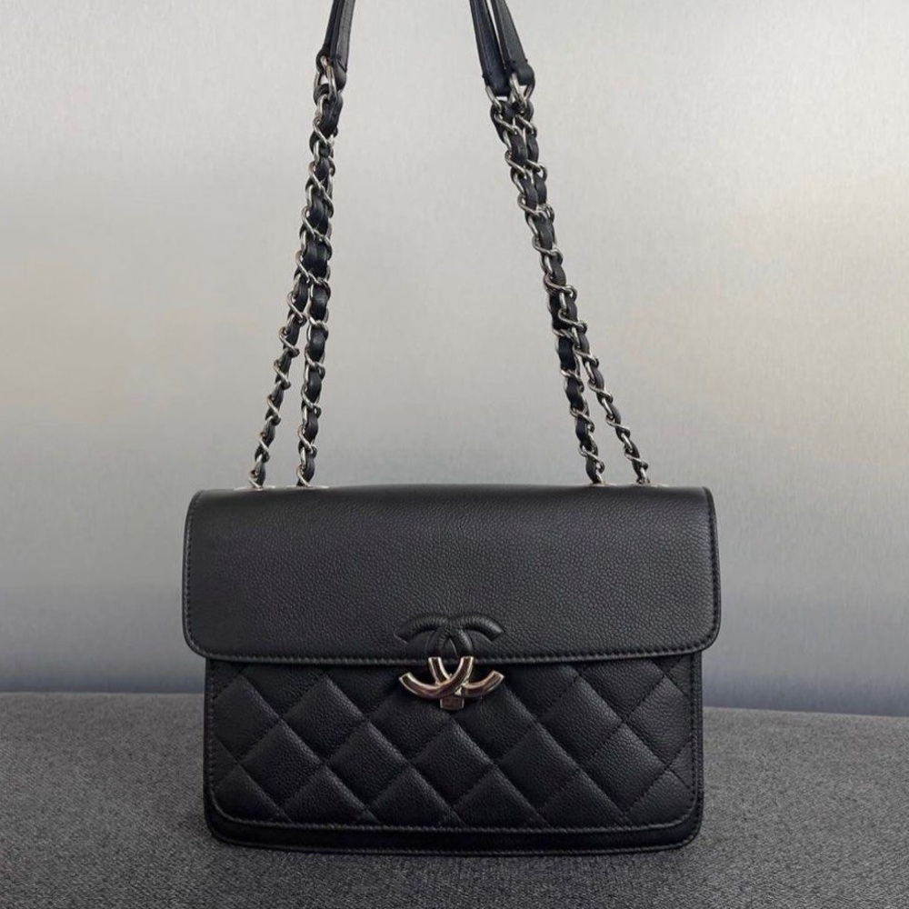 Large Chanel CC Box Flap Black Grained Calfskin Quilted Leather Bag